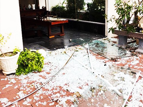 Sử dụng kính cường lực thế nào cho an toàn?