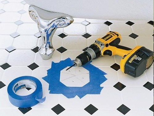 Hướng dẫn tự sửa gạch lát nền bị vỡ